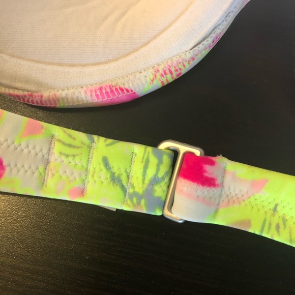 Victoria Secret Bandeau Bikini Top - Picture 3 of 4